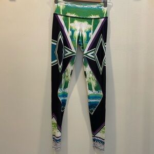 Onzie XS yoga pants leggings like new